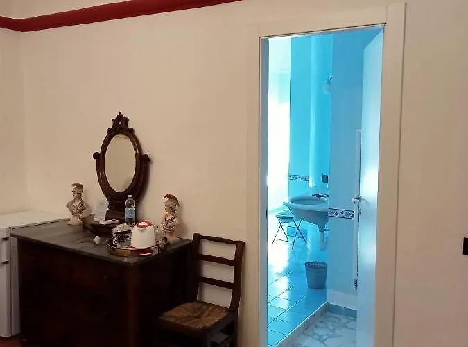 Scia Dina Bed and Breakfast 3*