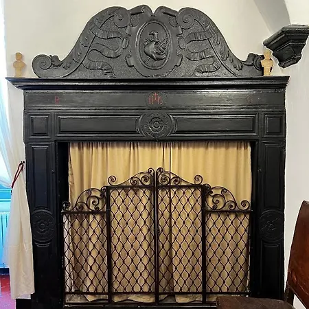 Bed & Breakfast Scia Dina 3*